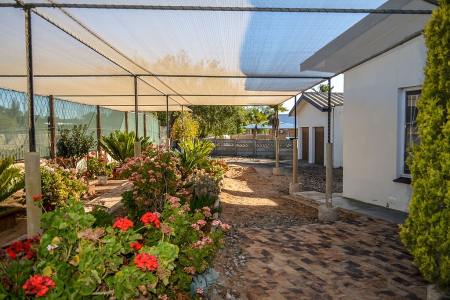 5 Bedroom Property for Sale in Klawer Western Cape